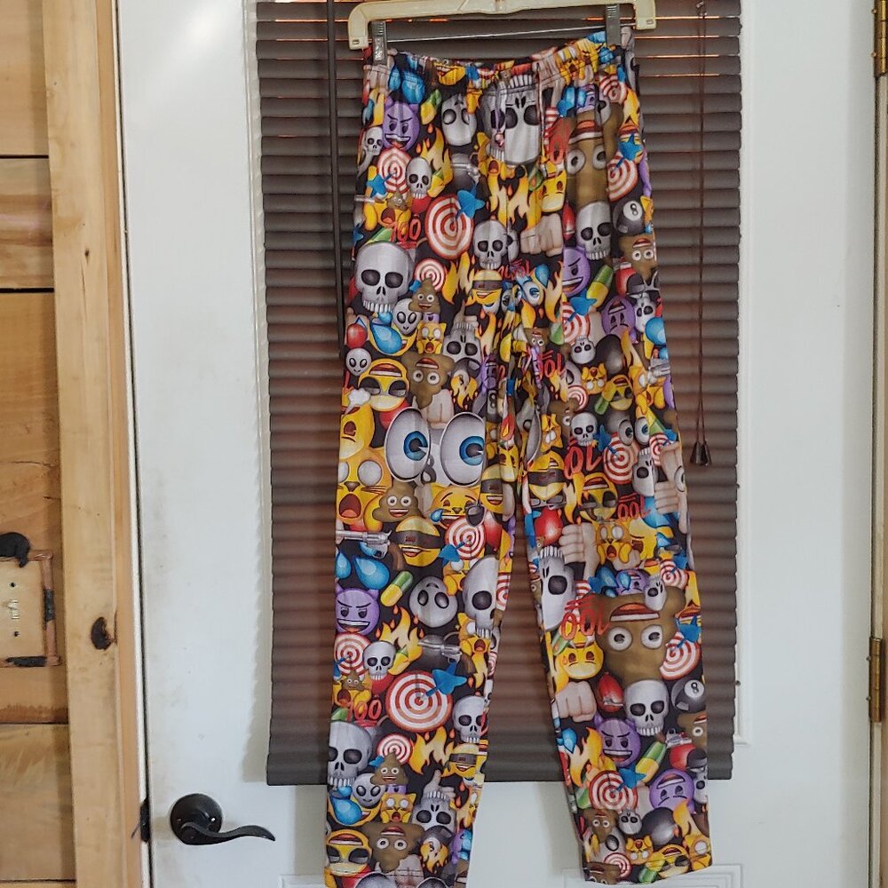 emoji sleep pants size small